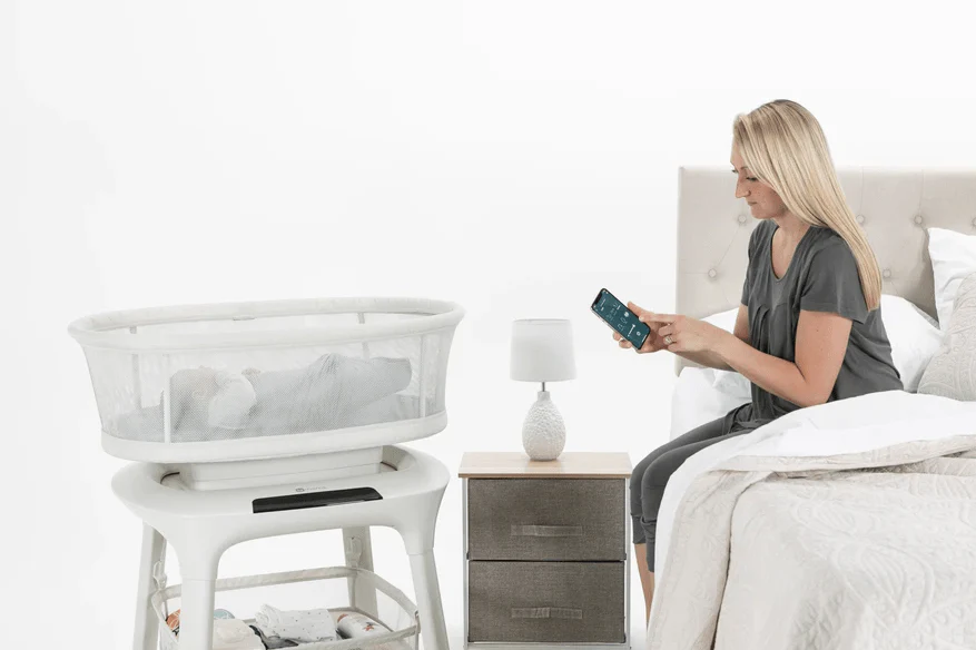 4Moms - MamaRoo Sleep Gentle Motion Infant Bassinet - Image 4