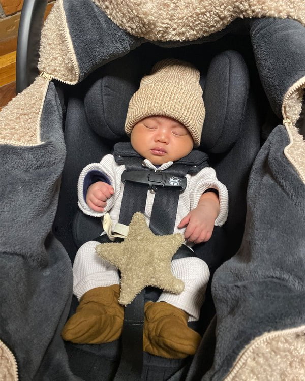 7AM - Car Seat Cocoon - Teddy - Image 9