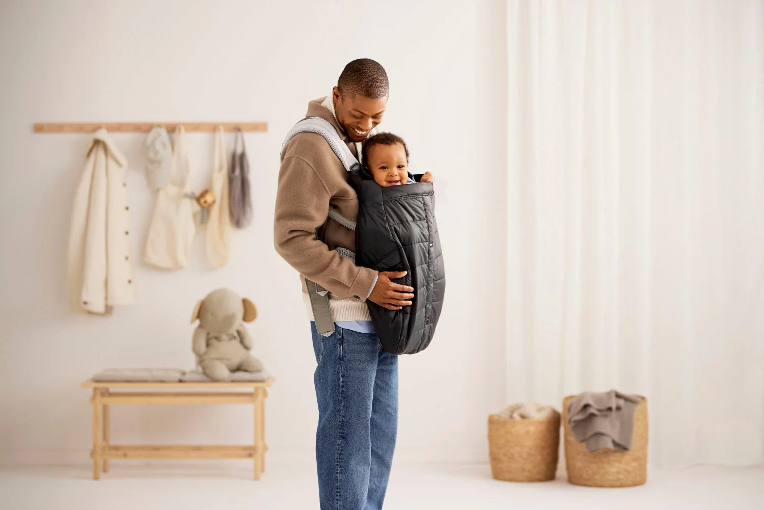 Baby Bjorn - Winter Cover for Baby Carrier - Image 3