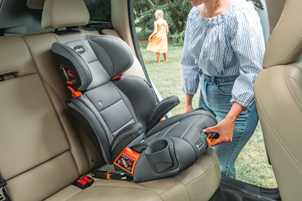 Chicco - KidFit ClearTex Plus 2-in-1 Belt-Positioning Booster Car Seat - Image 5
