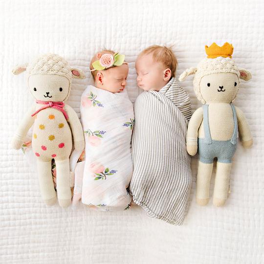 Cuddle + Kind - Sebastian the Lamb - Image 6