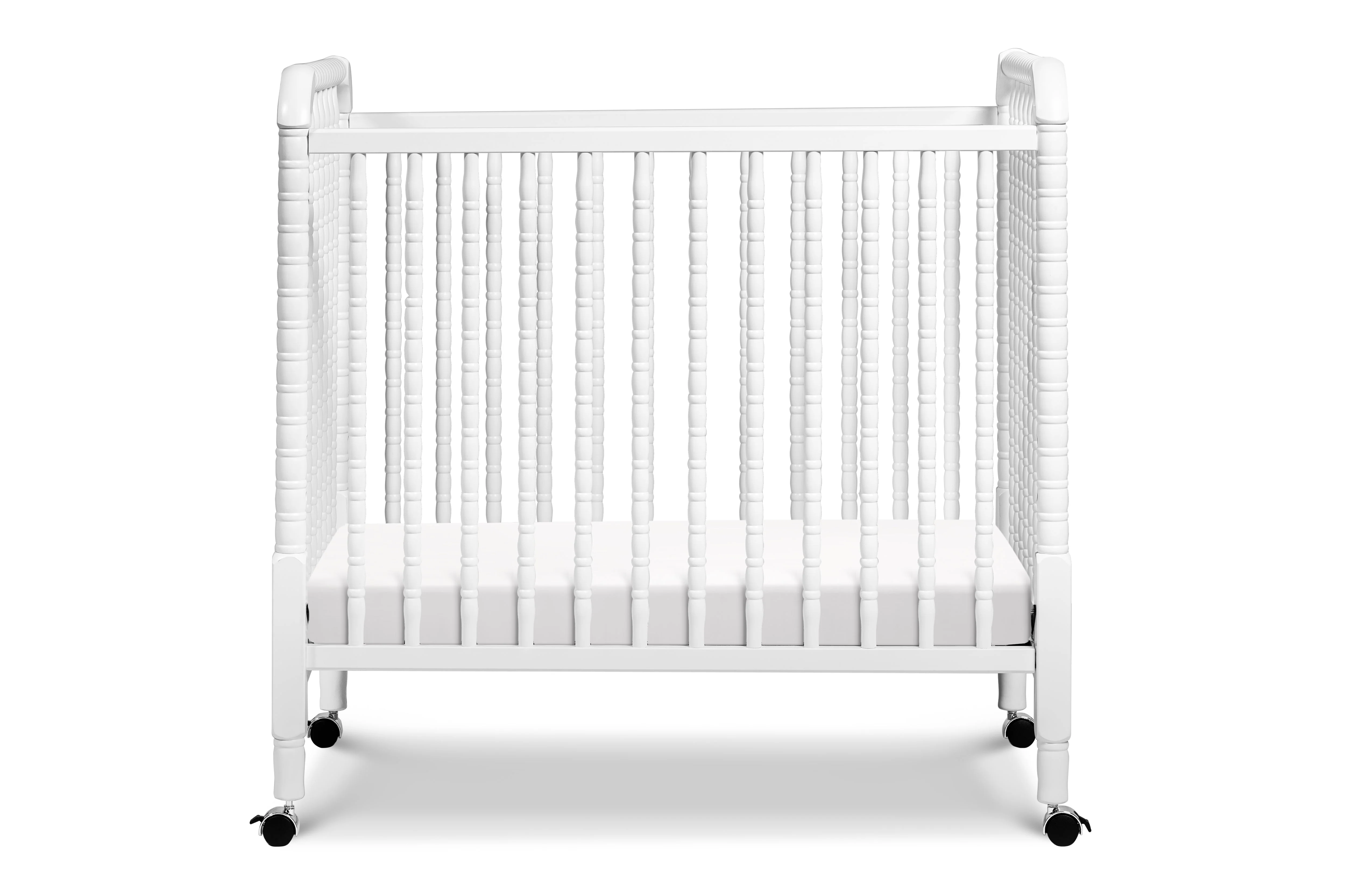 DaVinci - Jenny Lind 3-in-1 Convertible Mini Crib - Image 9