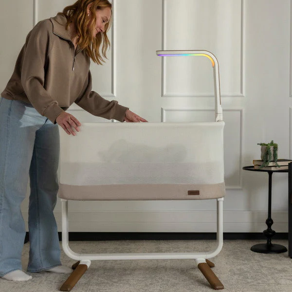 Evenflo - Cora 3-Level Adjustable Bassinet - Image 14