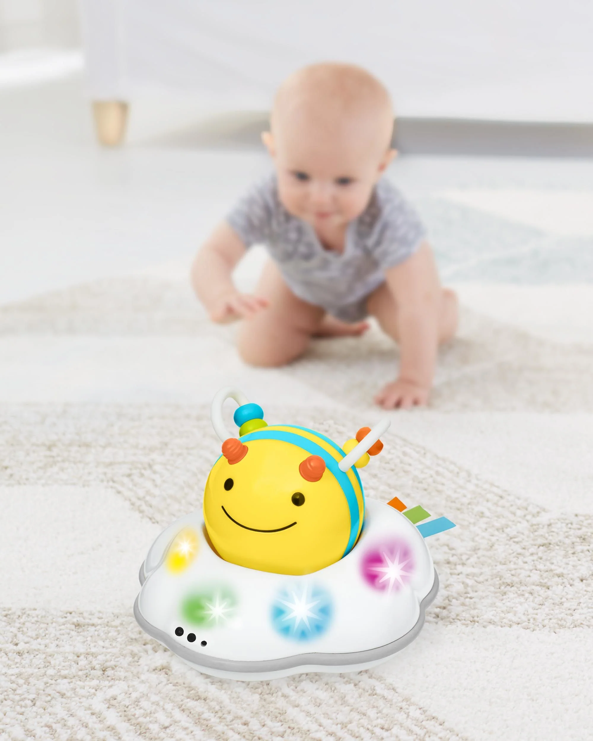 Skip Hop - Explore & More Follow - Bee Crawl Toy - Image 2