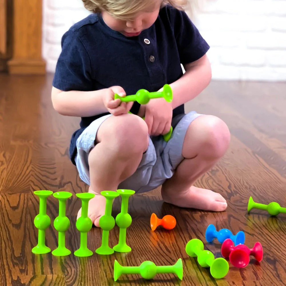 Fat Brain Toys - Squigz - Image 3