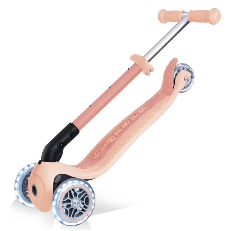 Globber - Junior Ecologic Foldable Scooter w/ Lights - Image 4