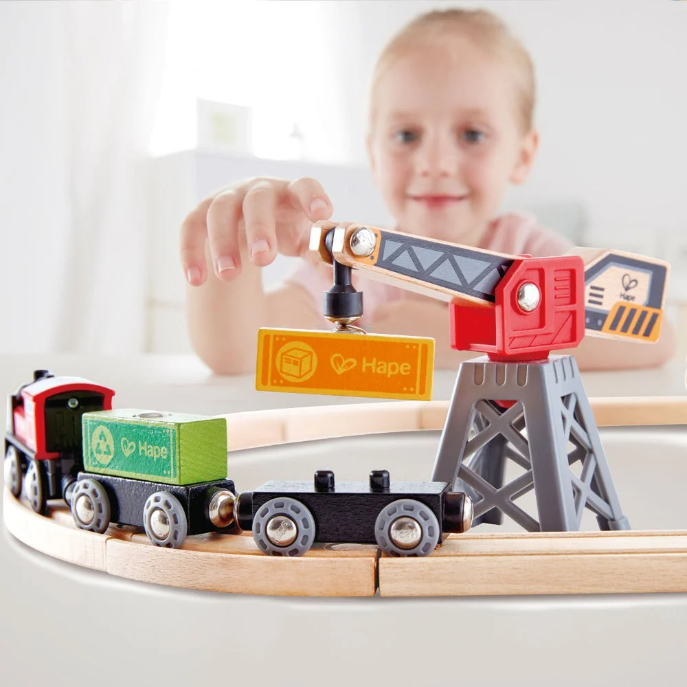 Hape - Cargo Delivery Loop - Image 4