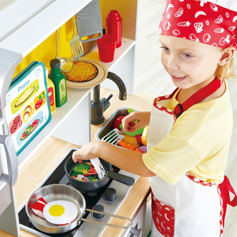 Hape - Deluxe Kitchen with Fan Stove - Image 3