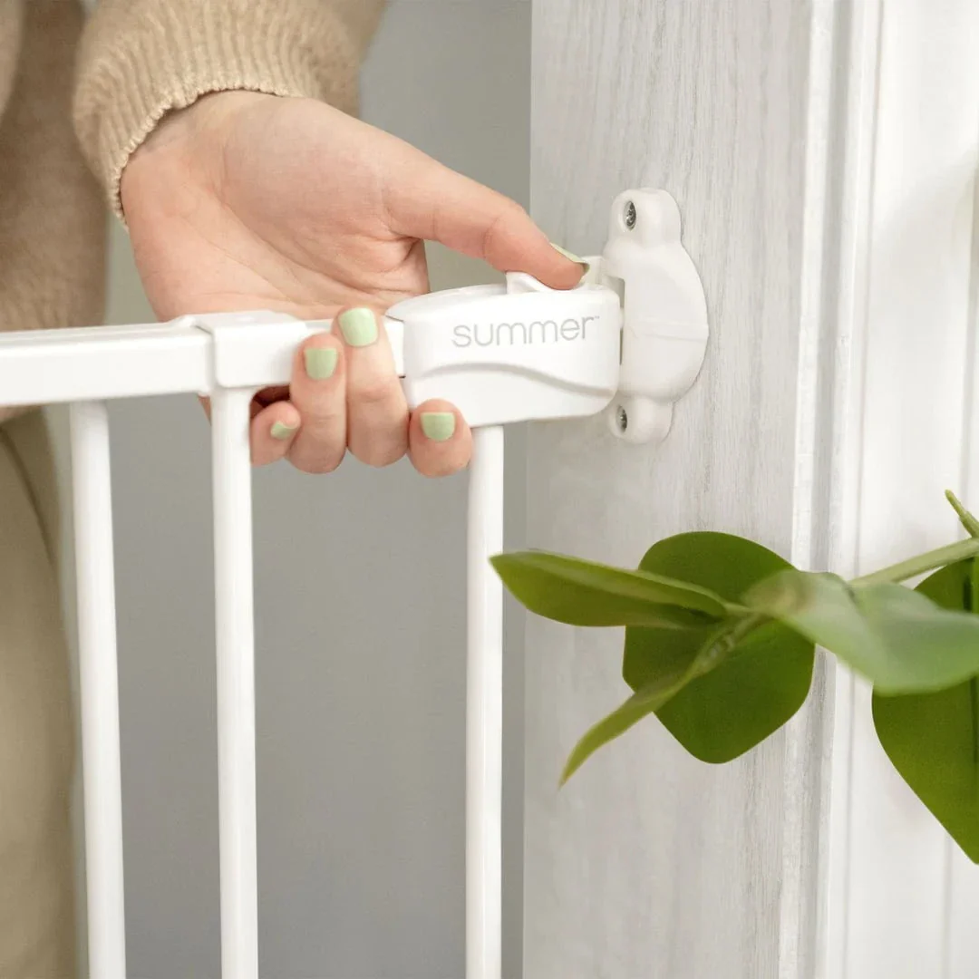 Ingenuity - The Stairway 42W Series™ Gate - White - Image 4