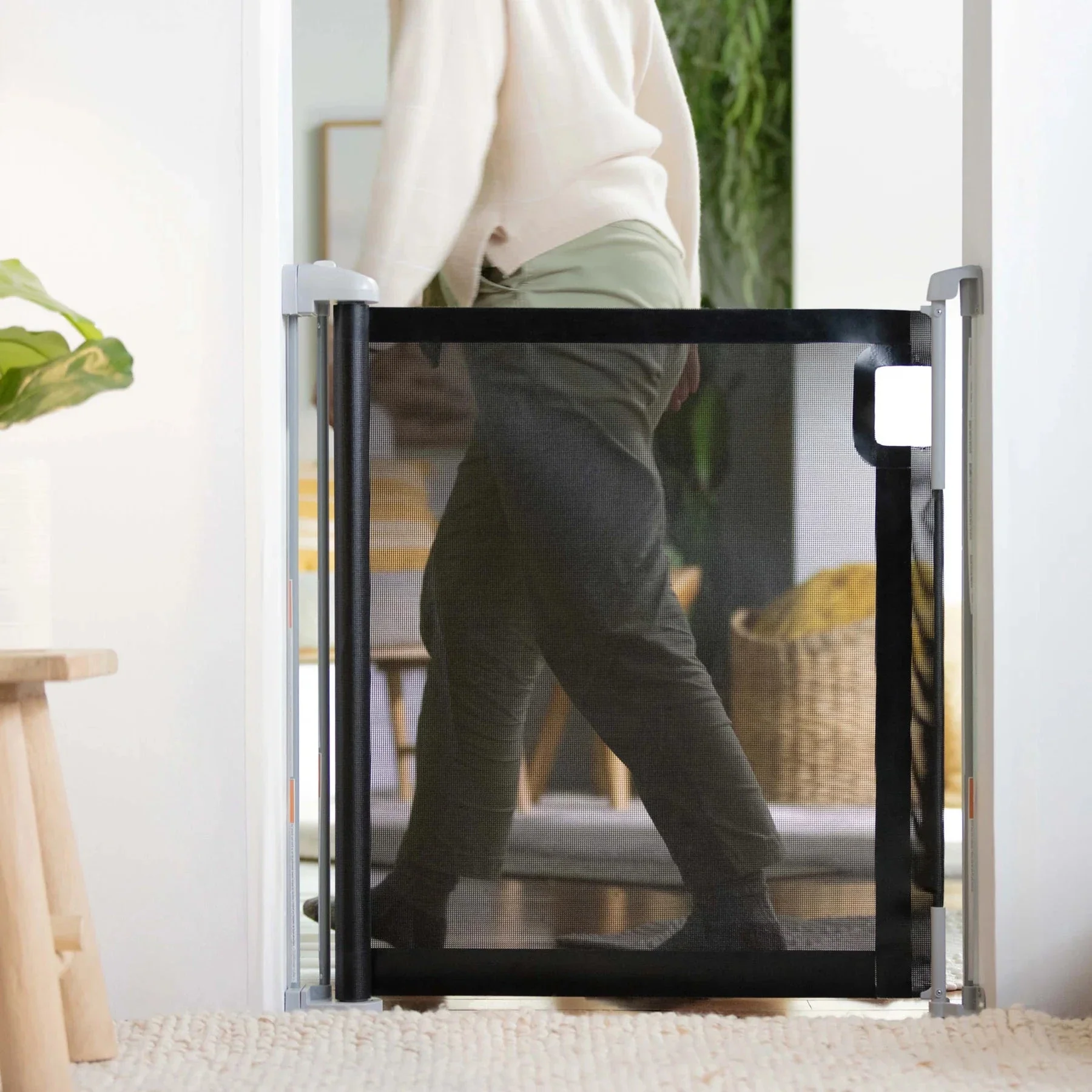 Ingenuity - The Thruway 52W Series Retractable Gate - Image 3