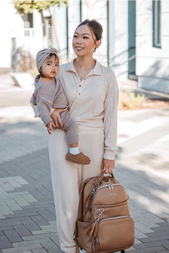 Itzy Ritzy - Chai Latte Boss Plus Backpack Diaper Bag - Image 15