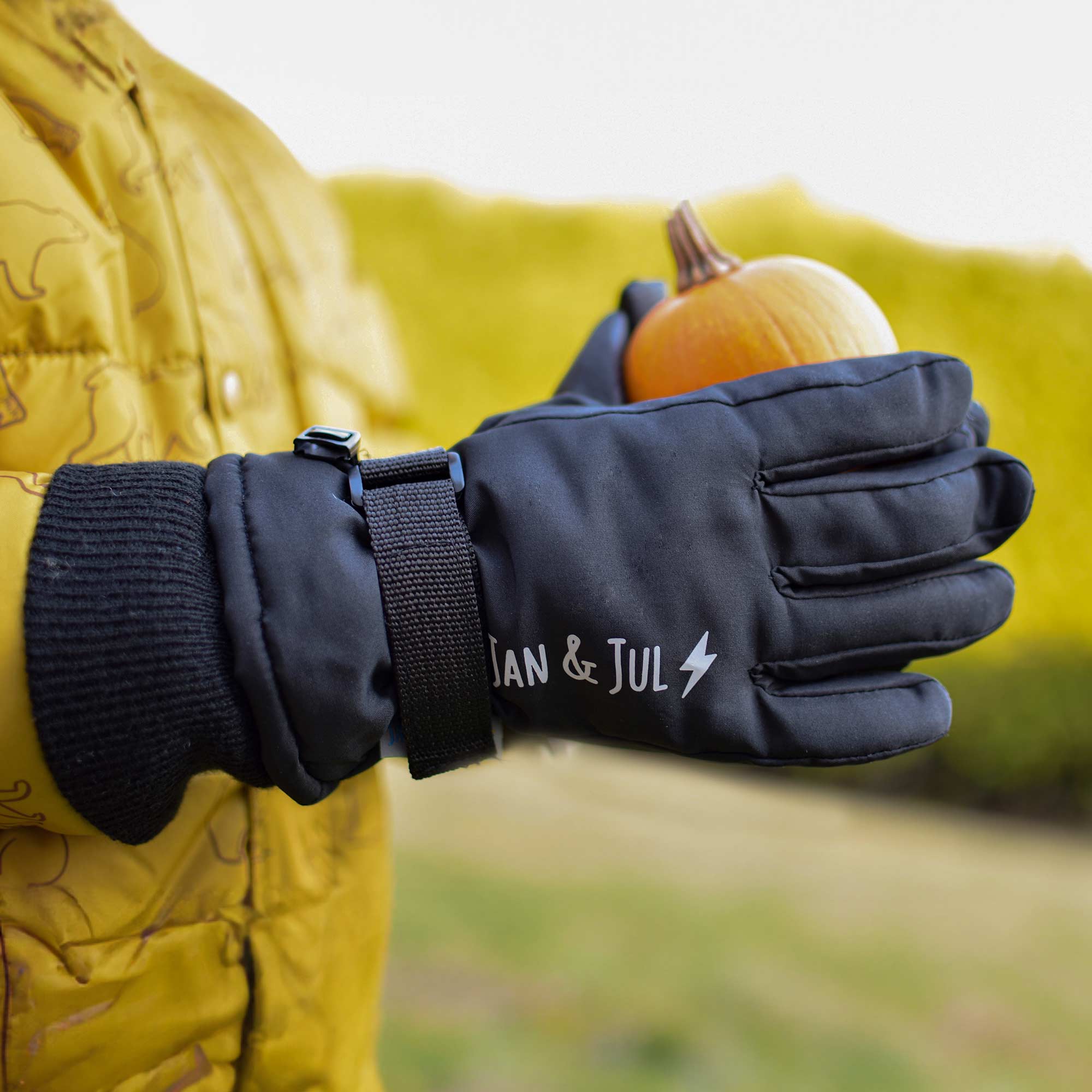 Jan & Jul - Toasty-Dry Waterproof Snow Gloves - Image 6