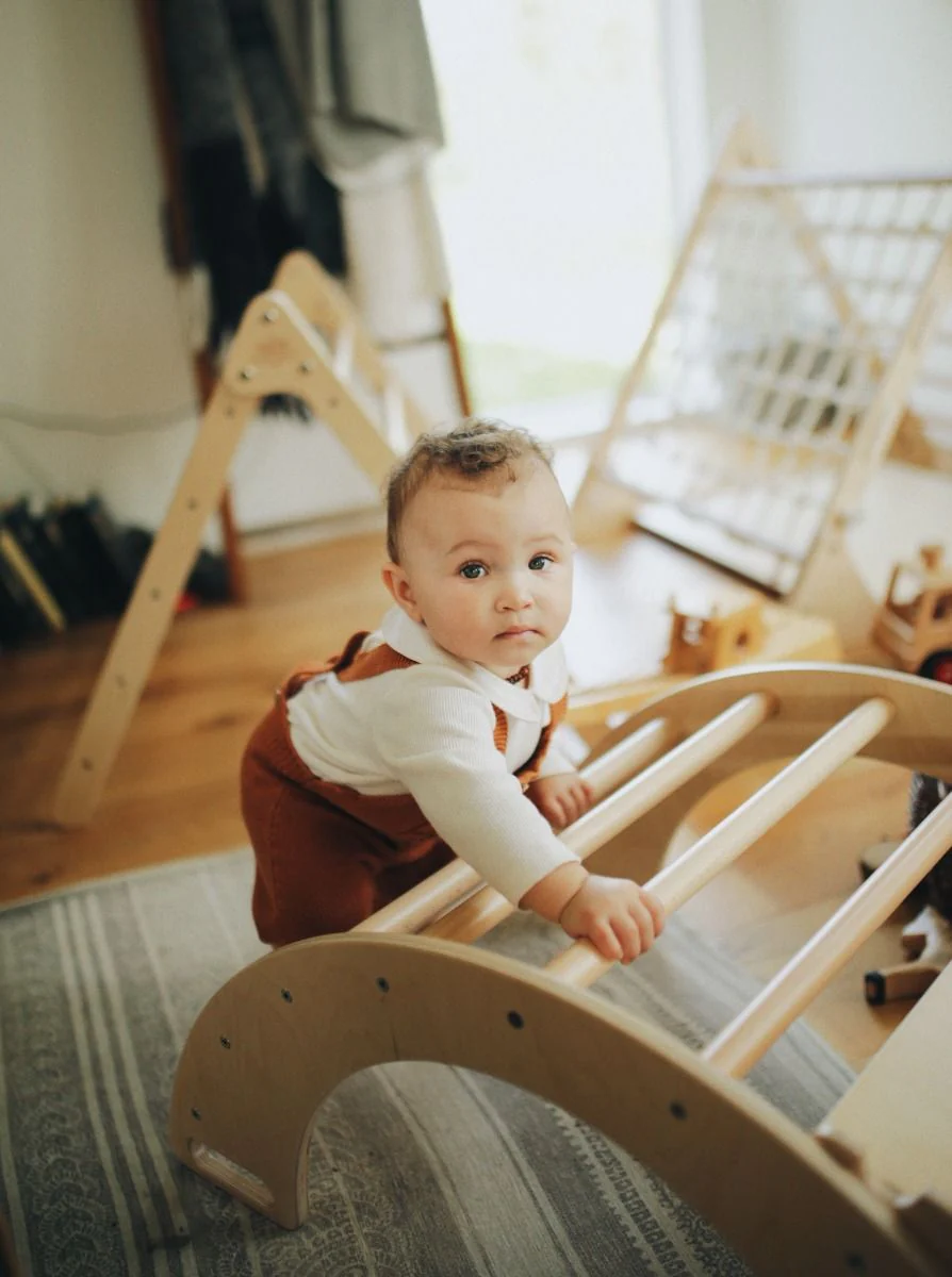Kinderfeets - Pikler Rocking & Climbing Arch - Image 2
