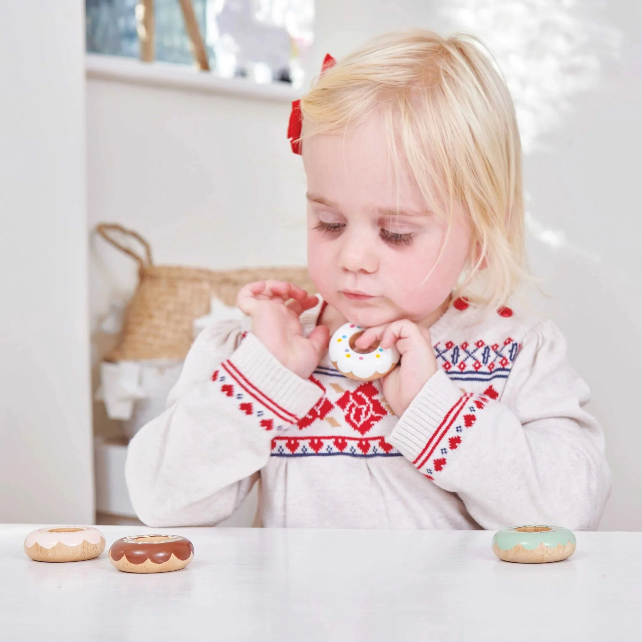 Le Toy Van - Wooden Donut Set - Image 5