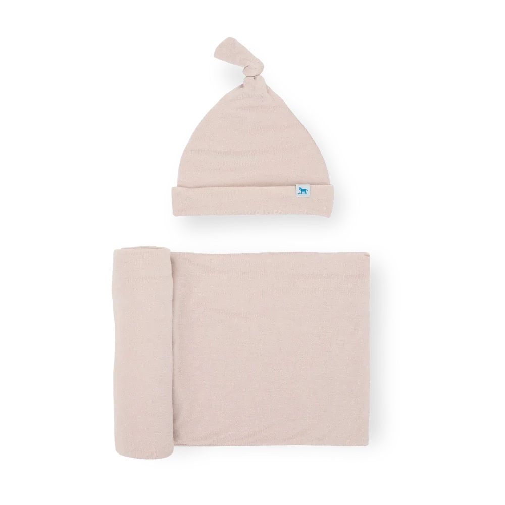 Little Unicorn - Stretch Knit Swaddle & Hat Set - Image 4