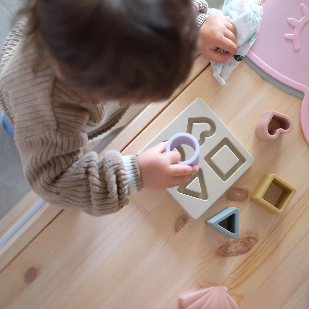 Living Textiles - Silicone Puzzle Toy - Image 5