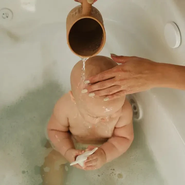 Minika - Bath Rinse Cup - Image 2
