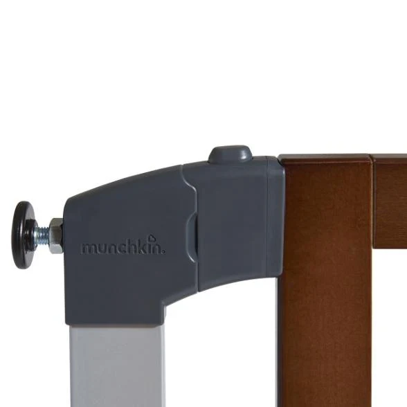 Munchkin - Auto Close Modern Gate - Image 3