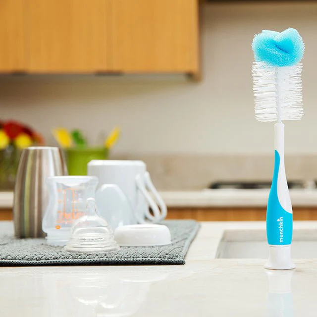 Munchkin - Sponge Bottle Brush - Image 3