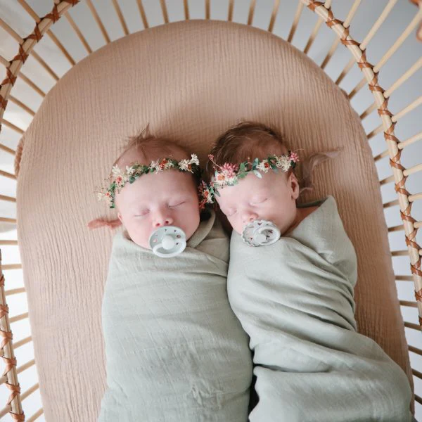 Mushie - Extra Soft Muslin Bassinet Sheet - Image 3