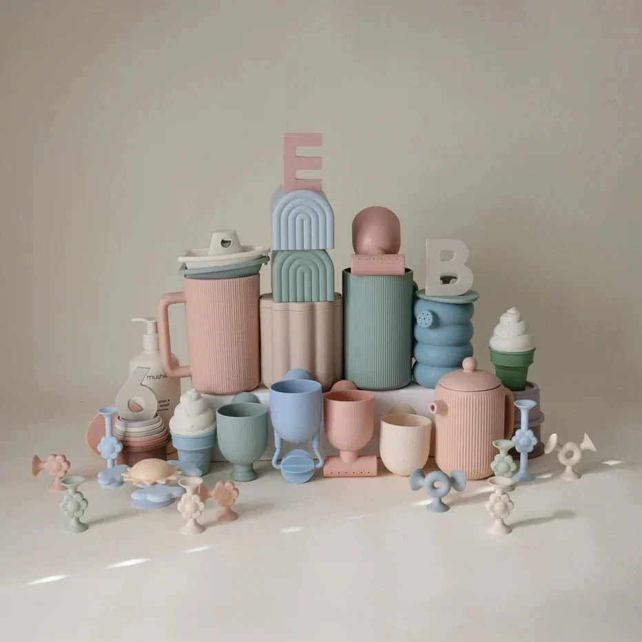 Mushie - Pour and Play Bath Set - Image 6
