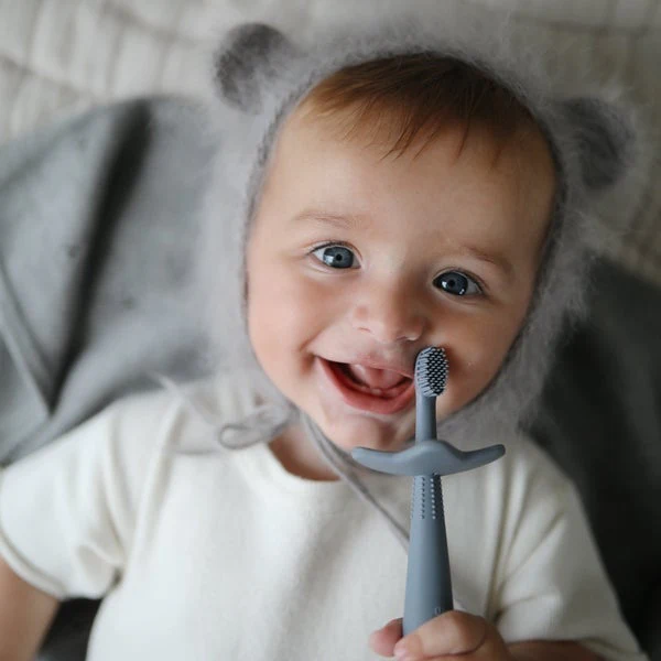 Mushie - Star Training Toothbrush - Image 5