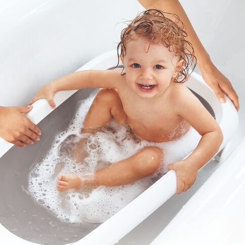 Oxo Tot - Splash & Store Bathtub - Image 4