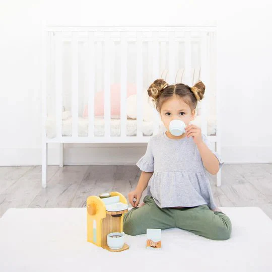 Pearhead - Barista-In-Training Wooden Coffee Toy set - Image 3