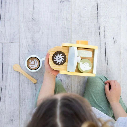 Pearhead - Barista-In-Training Wooden Coffee Toy set - Image 4