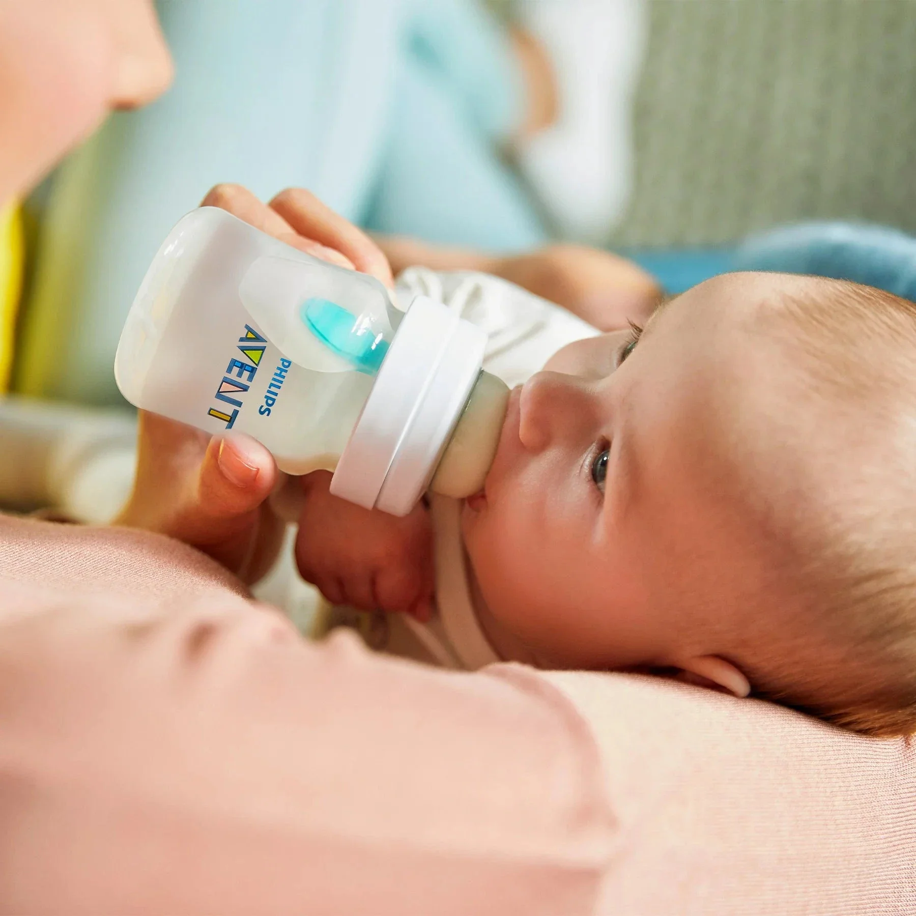 Philips Avent - Anti-colic Baby Bottle with AirFree Vent Gift Set - Image 3