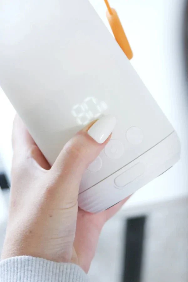 Quark - BuubiBottle Smart Portable Milk Warmer - Image 4