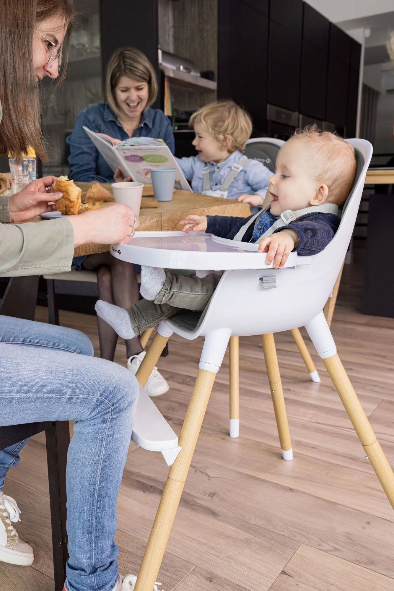 Safety 1st - Avista High Chair - Grey Rabbit - Image 2