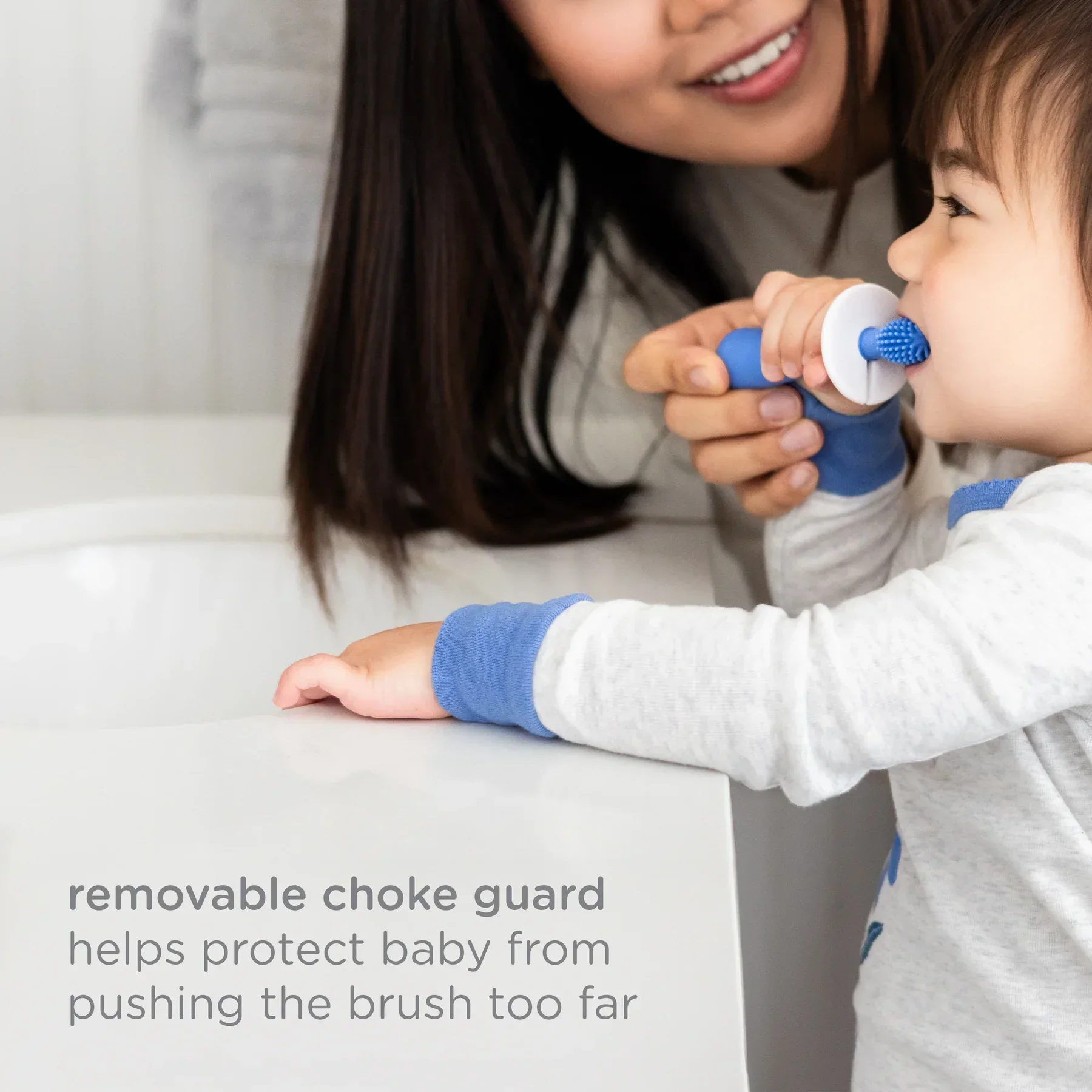 Ubbi - Silicone Training Toothbrush & Case - Image 8