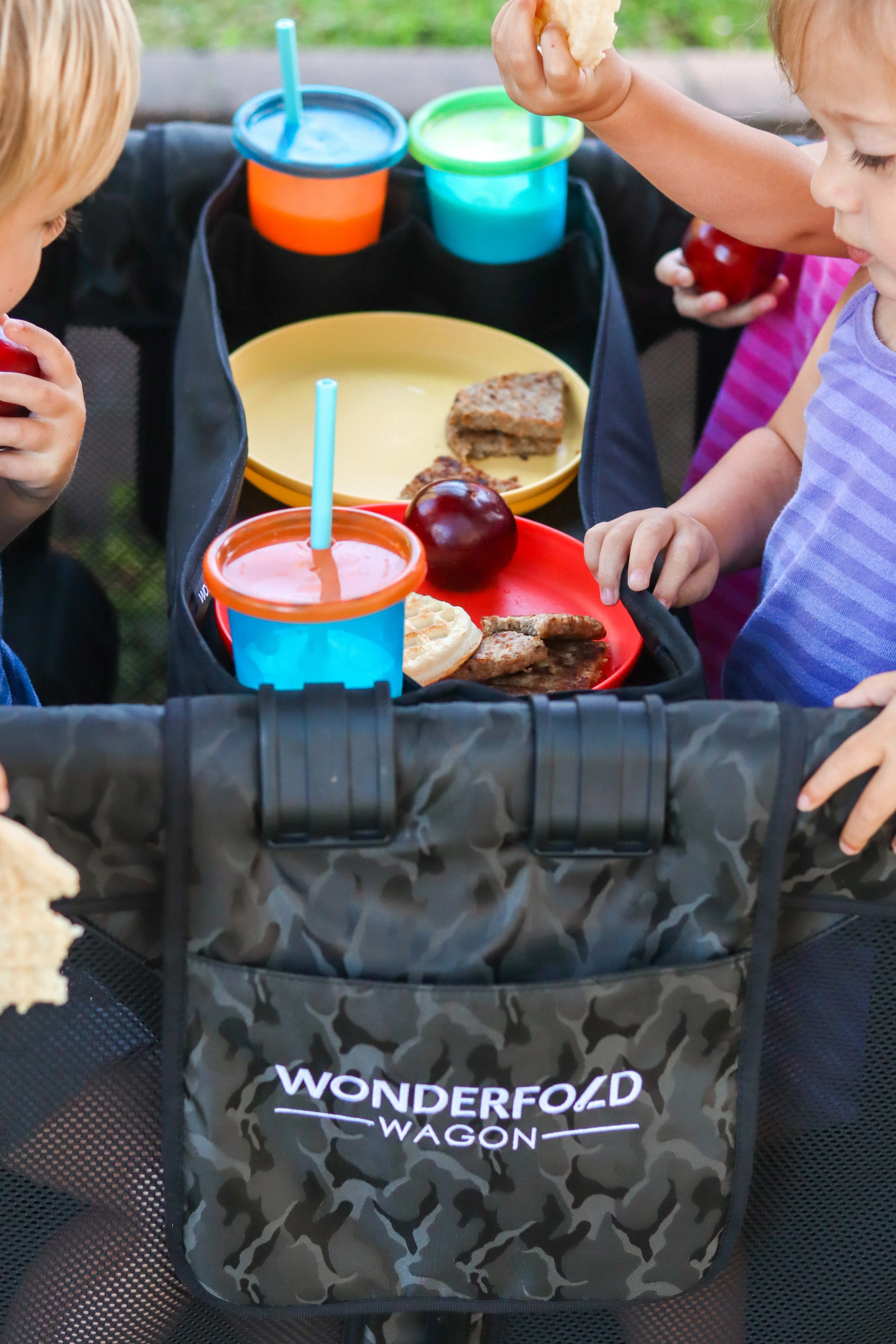 Wonderfold - Double Sided Snack/Activity Tray - Image 8