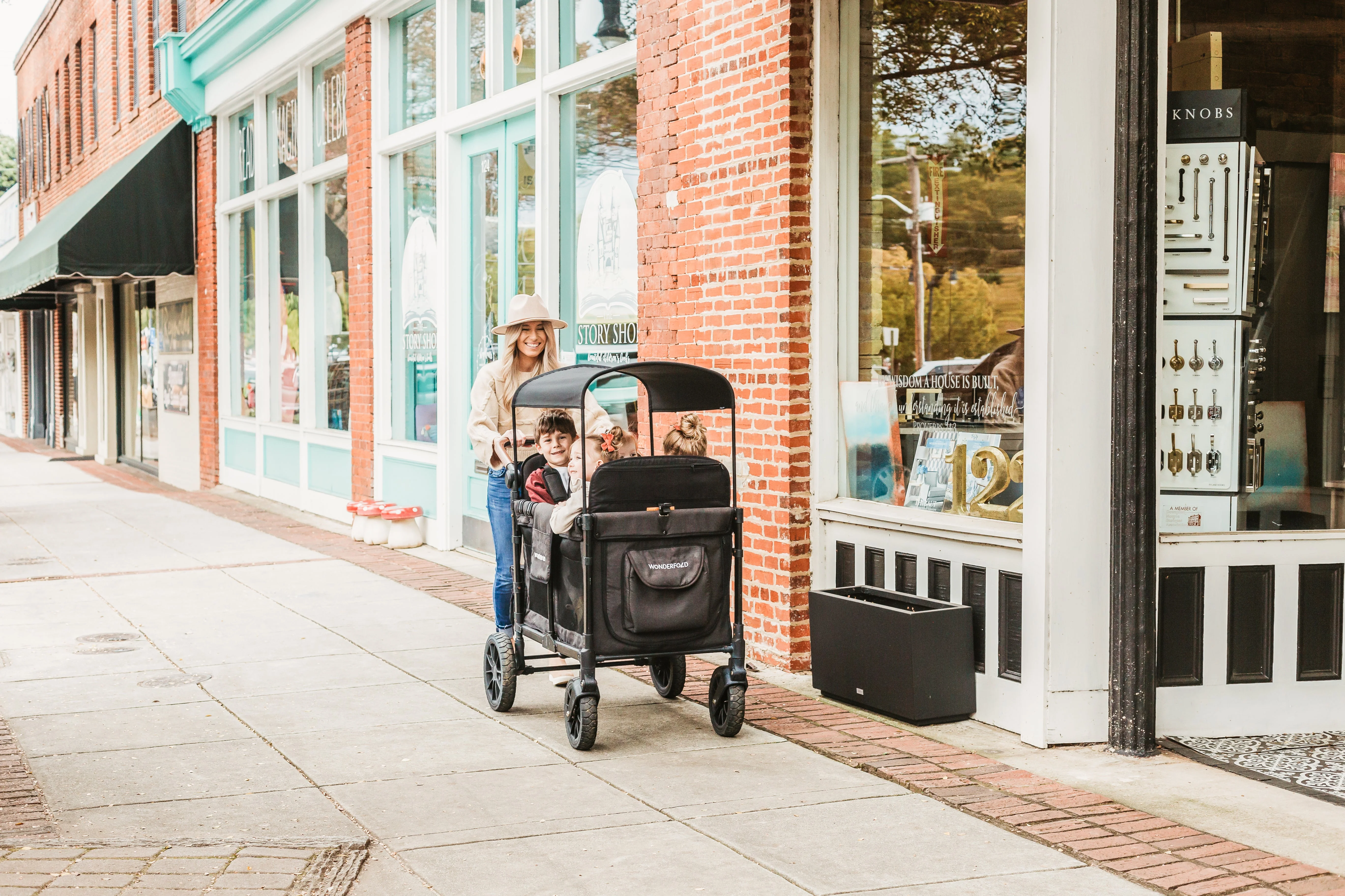 Wonderfold - W4 Luxe Premium Push Quad Stroller - Image 18